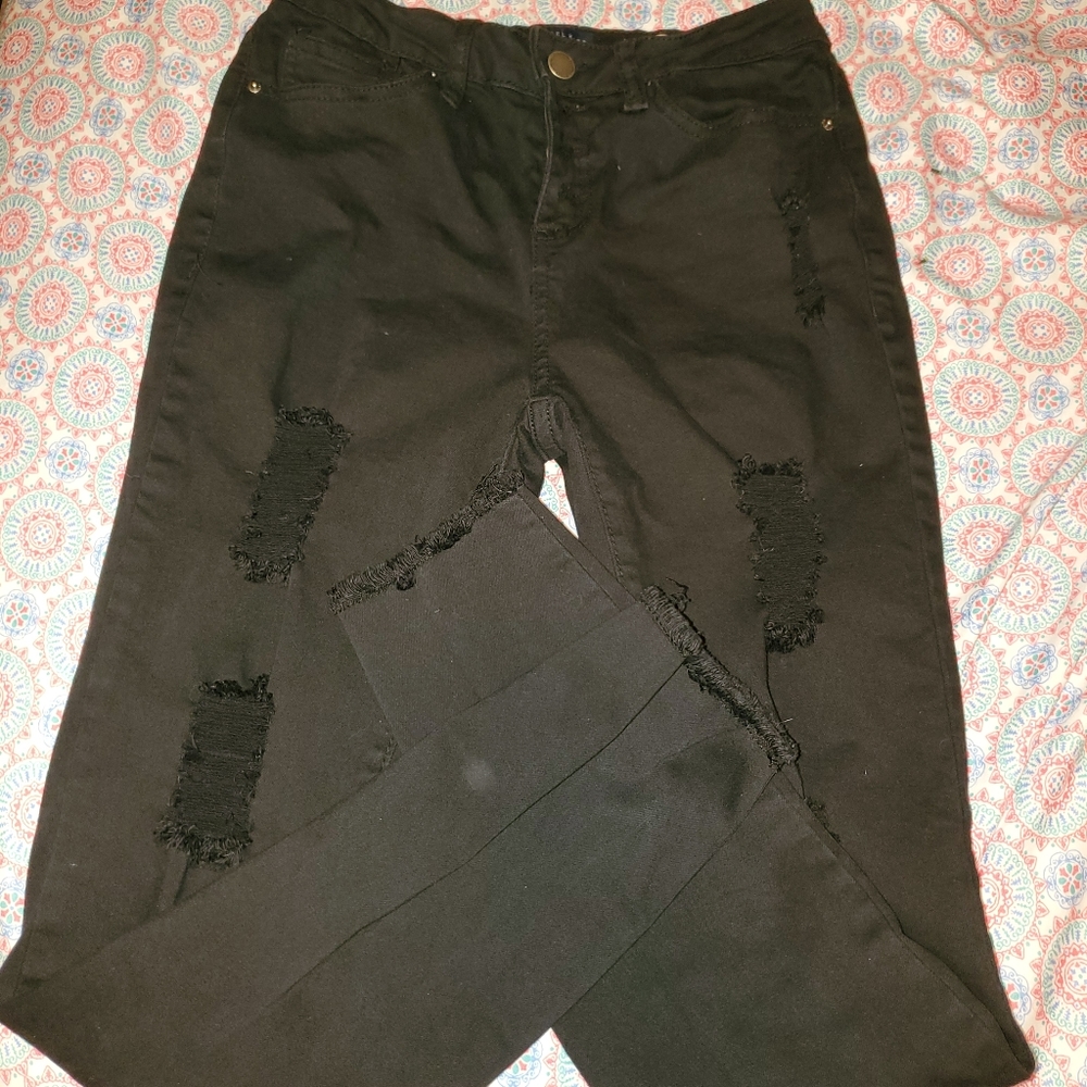 Ripped angel kiss Jean's